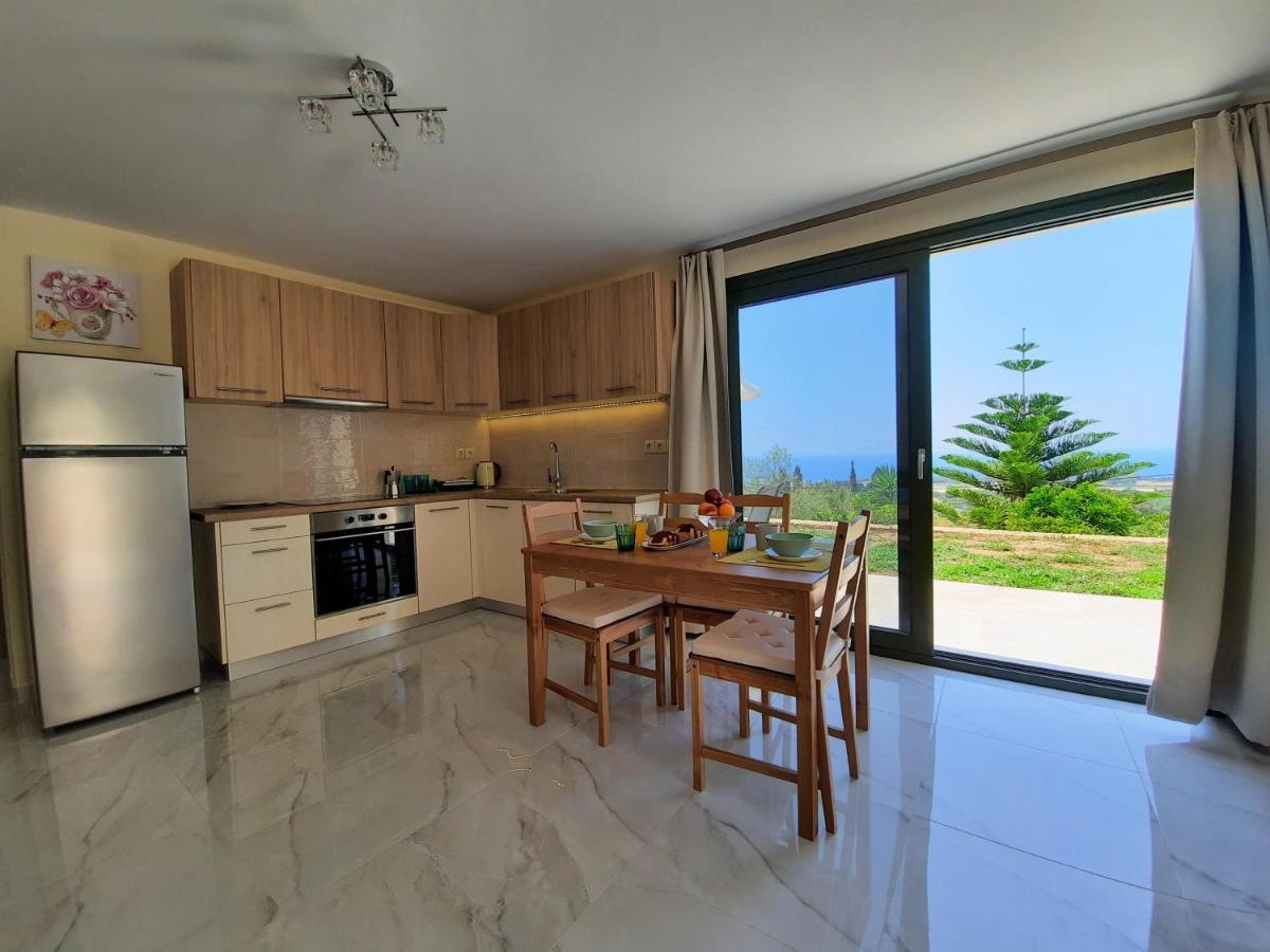 Freesia Grand Sea View Residence 스보로나타 외부 사진