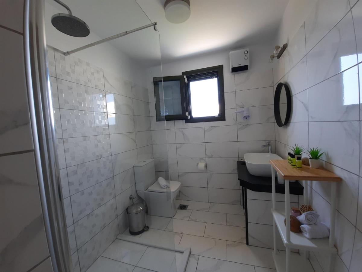 Freesia Grand Sea View Residence 스보로나타 외부 사진