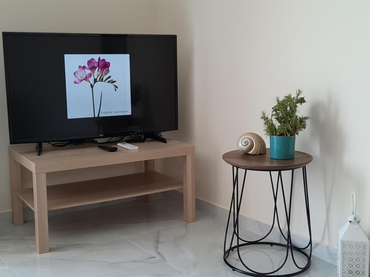 Freesia Grand Sea View Residence 스보로나타 외부 사진