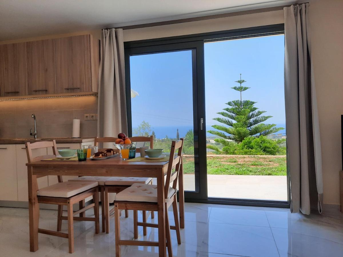 Freesia Grand Sea View Residence 스보로나타 외부 사진