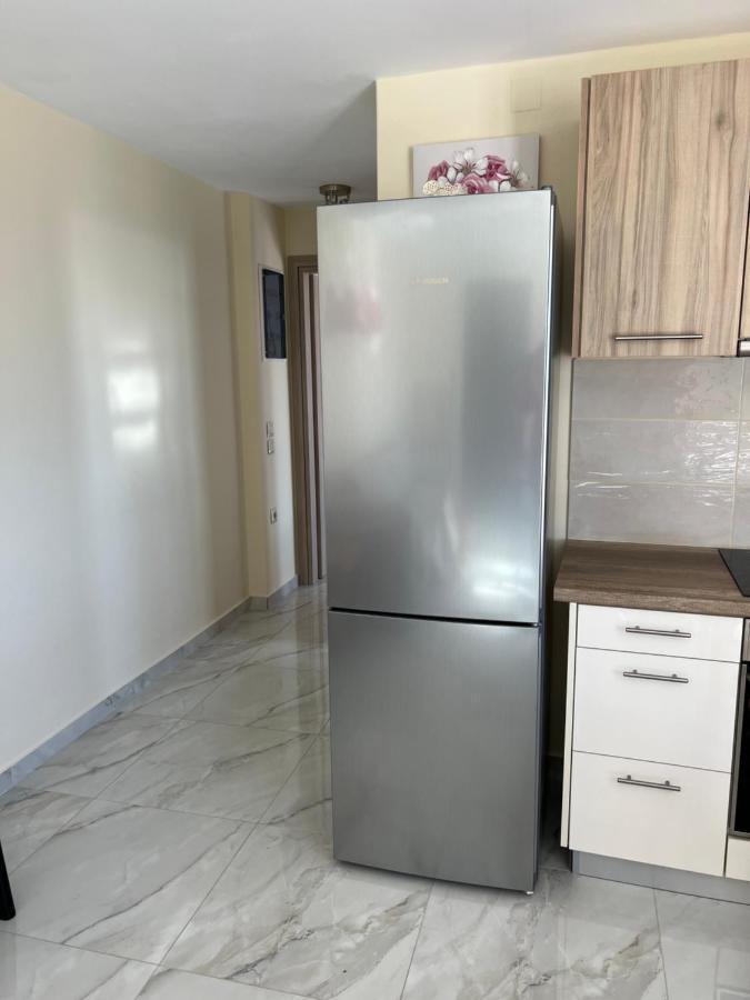 Freesia Grand Sea View Residence 스보로나타 외부 사진